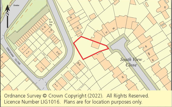 Lot: 116 - SEMI-DETACHED HOUSE FOR IMPROVEMENT -